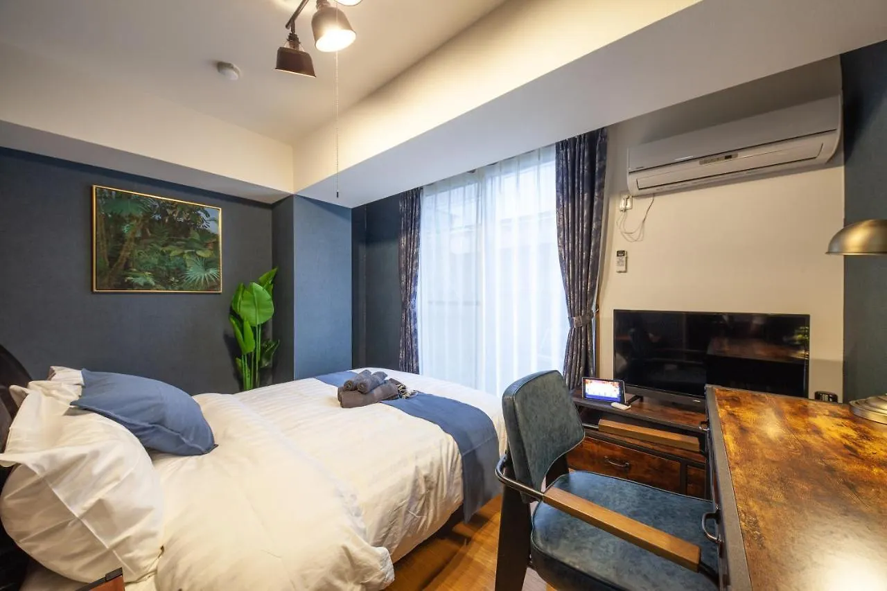 Turkey Blue Bldg Apartment Tokyo